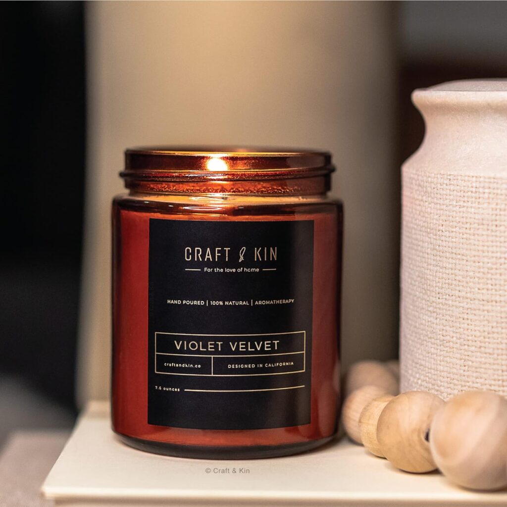 Premium Wood Candle | Cedar Scented Candle Holiday Candles | 8 oz 45 Hour Burn | Christmas Candles, Soy Candle, Candles Gifts for Women | Soy Candles for Home Scented | Scented Candles for Men